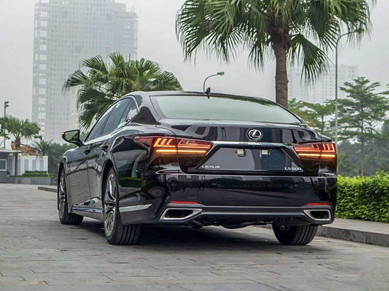 Lexus LS 500