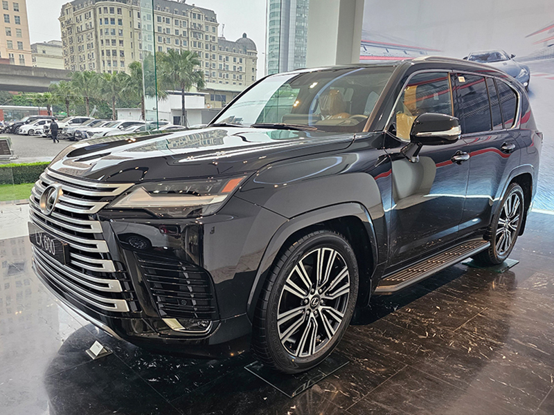 Lexus LX 600 Urban