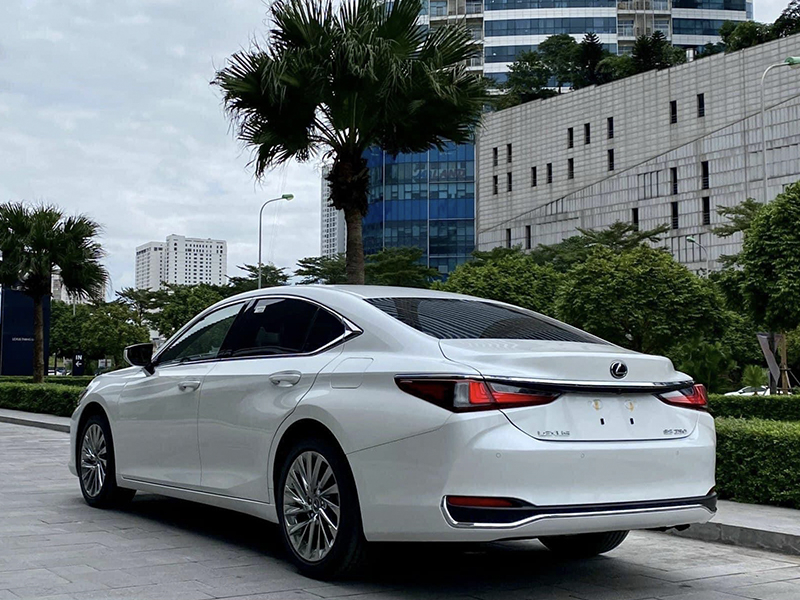 Lexus ES 250
