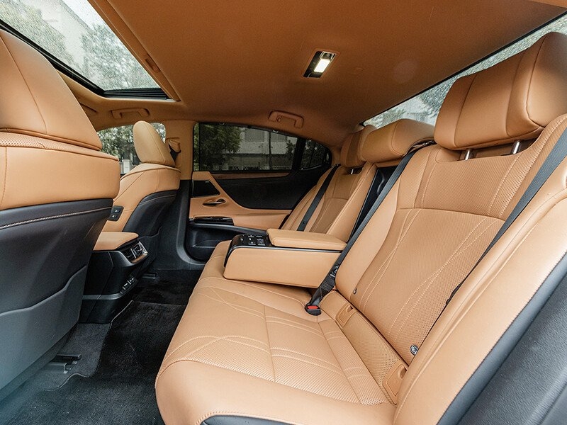 Lexus ES 300h
