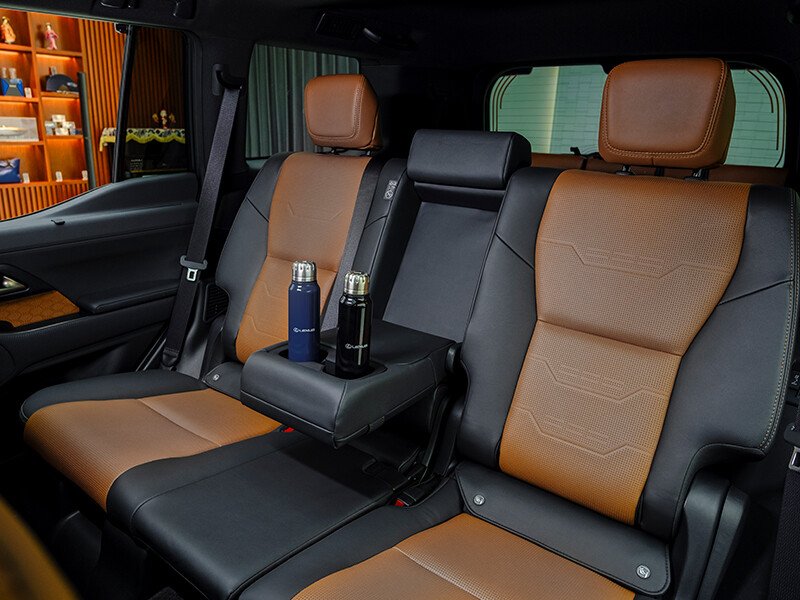 Lexus GX 550M