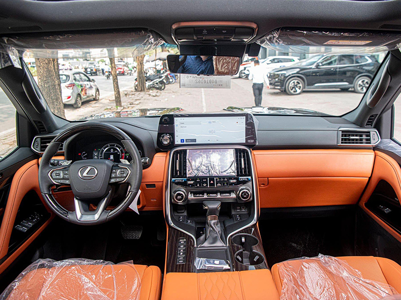 Lexus LX 600 VIP