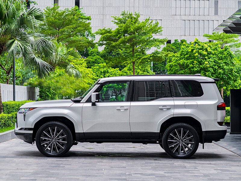 Lexus GX 550M