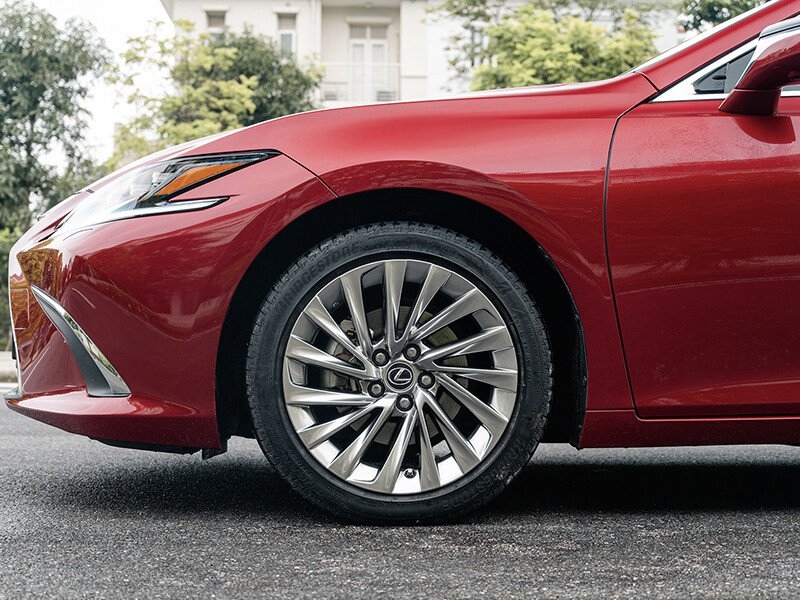 Lexus ES 300h