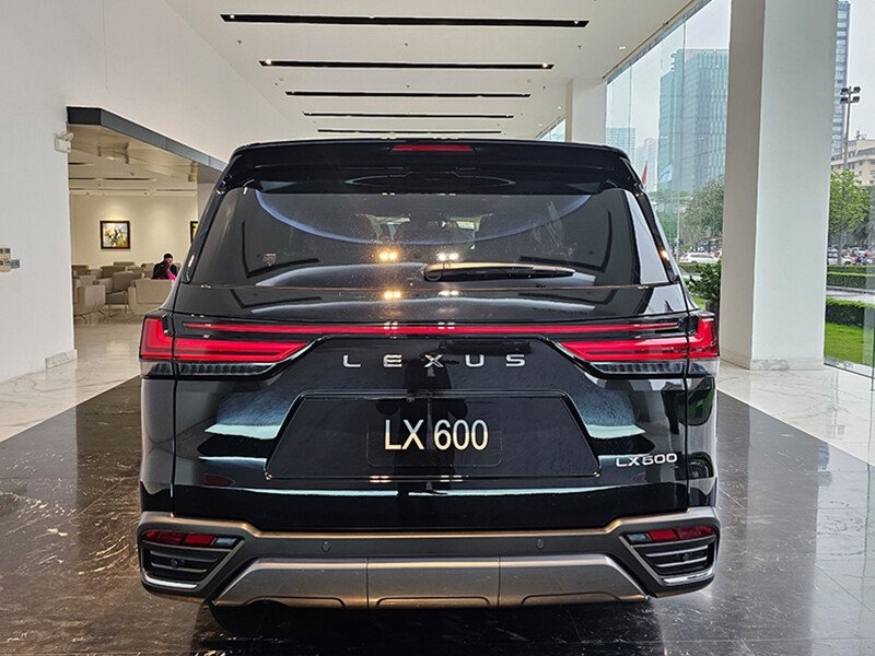 Lexus LX 600 Urban