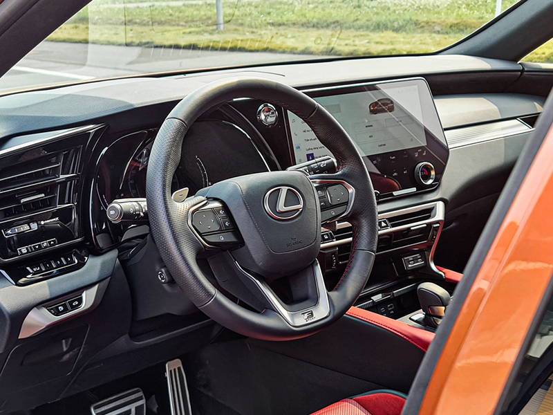 Lexus RX 500h F Sport Performance